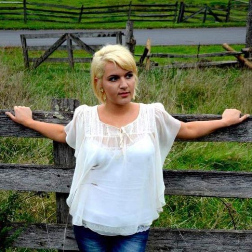 Large White Jack Brand Blouse